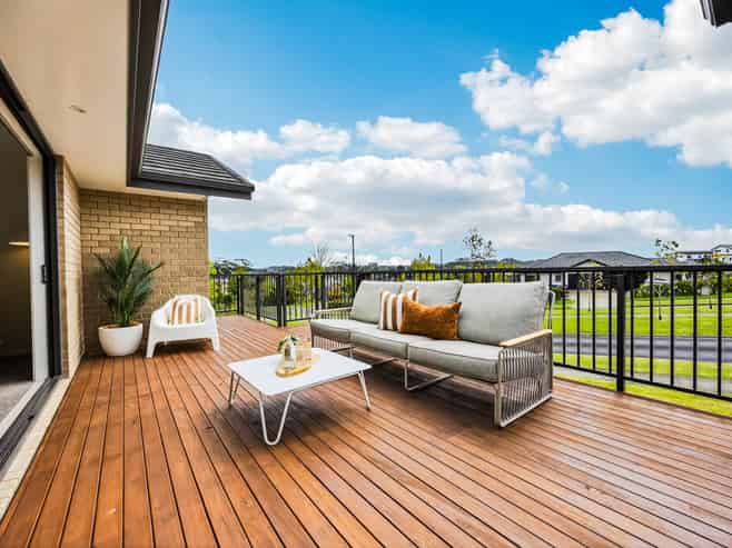 52 Madison Terrace, Silverdale