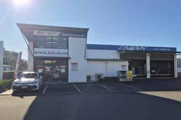 High-Profile Trade Premises on St Vincent Street