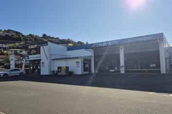 High-Profile Trade Premises on St Vincent Street