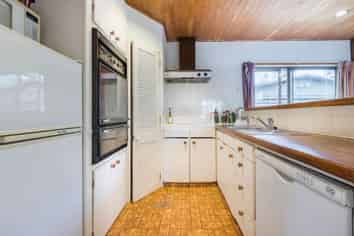 48 Don Buck Road, Massey