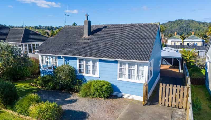 24 Weaver Street, WHAU VALLEY