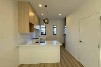 7 Paetai Lane, Te Atatu Peninsula