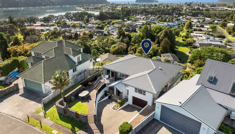 133 Bruce Wallace Place, Whangamata