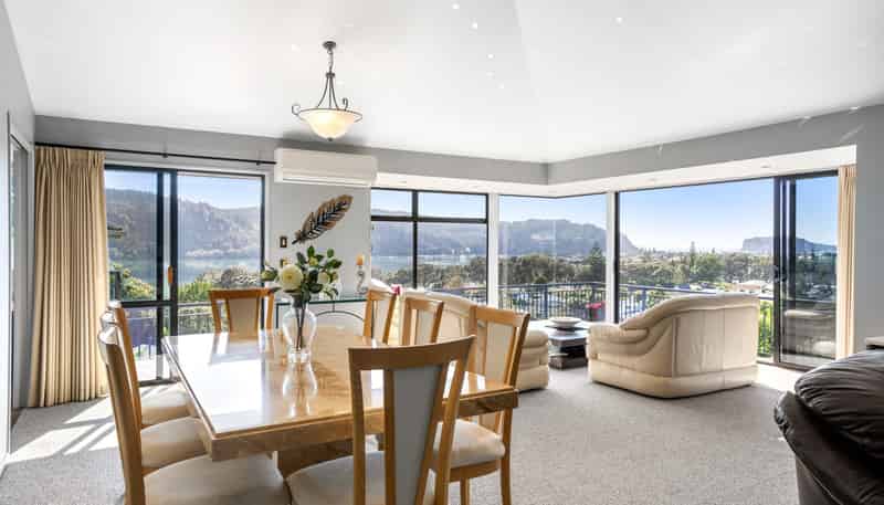 133 Bruce Wallace Place, Whangamata