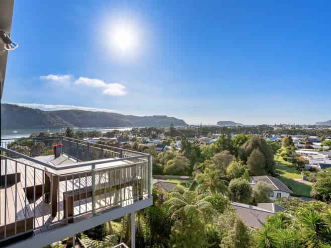 133 Bruce Wallace Place, Whangamata