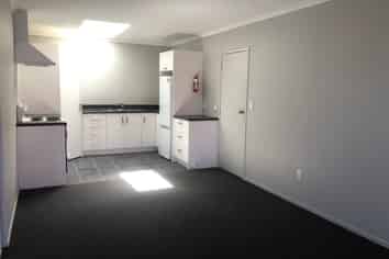 6/17 Wellington Street, Hamilton East