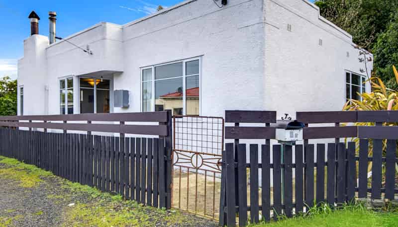 2B Rona St, Saint Kilda