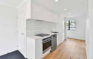 1/1797 Great North Road, Avondale