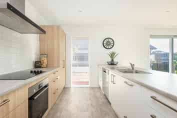 41 Wilkin Road (Ravenswood), Woodend