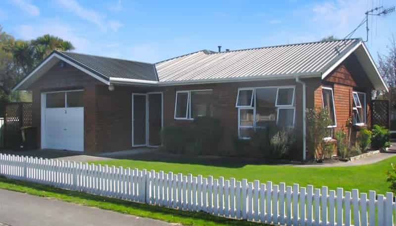 2A Denbigh Square, Feilding