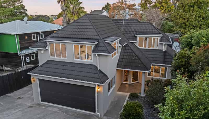 19 Abbotts Way, Remuera