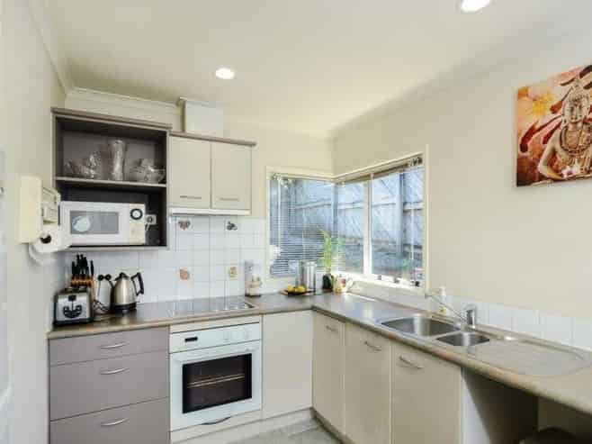 8 Rush Creek Drive, Westgate