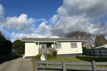 17 Baillie Crescent, Carterton