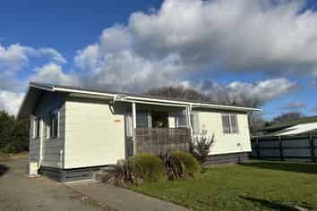 17 Baillie Crescent, Carterton