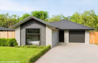 17 Wilkin Road (Ravenswood), Woodend Beach