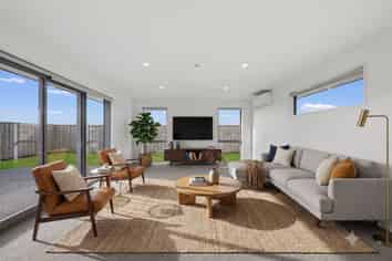 67 Mehrtens Crescent, Ravenswood