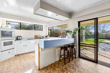 12 Kirk Road, TEMPLETON
