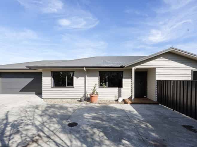 700A Grays Road, Mahora