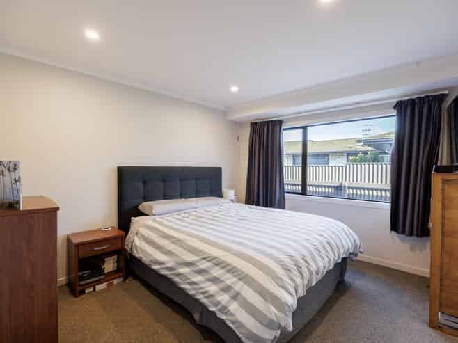 700A Grays Road, Mahora