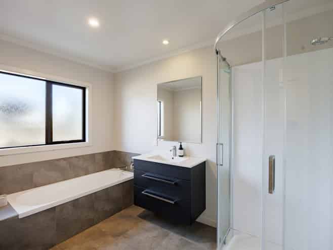 700A Grays Road, Mahora