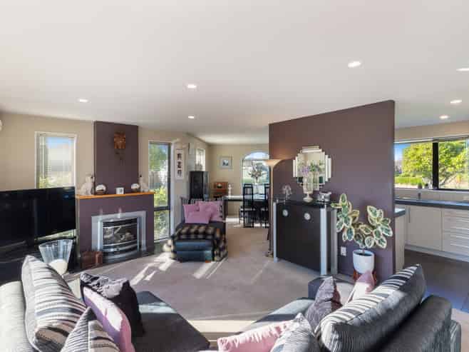 23 Cassinia Gardens, Aidanfield