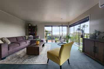 8b Julian Place, Westown