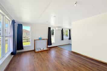 158 Puriri Street, Castlecliff