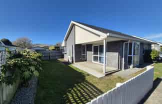 2/484 Sparks Road, Halswell