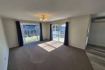 2/484 Sparks Road, Halswell