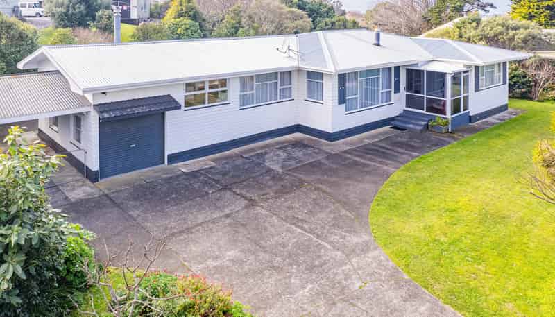 186 Great North Road, Otamatea