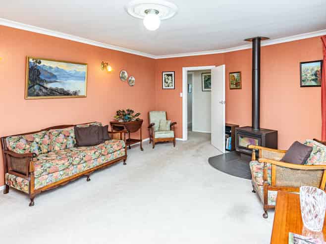 186 Great North Road, Otamatea