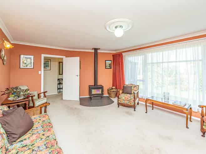 186 Great North Road, Otamatea