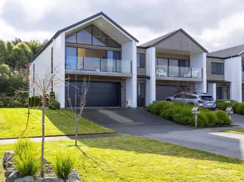 28 Blue Dun Place, Nukuhau