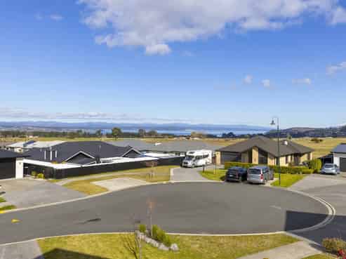 28 Blue Dun Place, Nukuhau