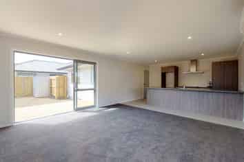 15a Westminster Road, Wainuiomata
