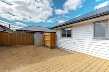 15a Westminster Road, Wainuiomata