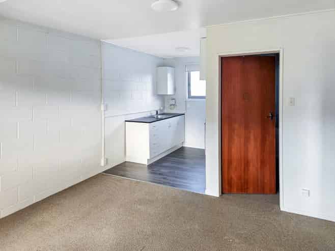 D/19 Pirie Crescent, Moera