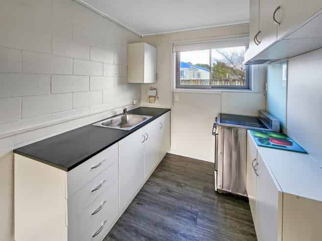 D/19 Pirie Crescent, Moera