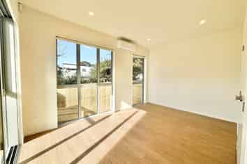 1/8 Imatra Place, Sunnyhills