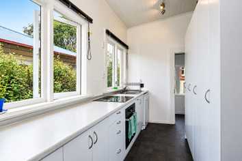 41 Gladstone Road, North East Valley