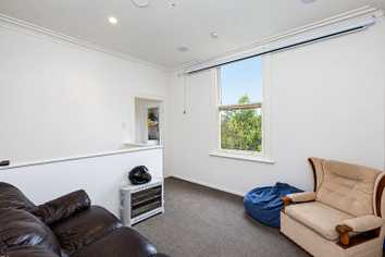 41 Gladstone Road, North East Valley