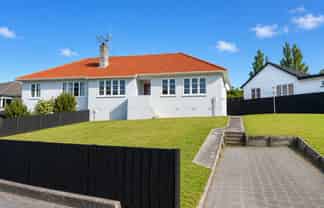 45 Plunket Terrace, Hamilton East