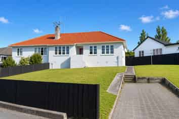 45 Plunket Terrace, Hamilton East