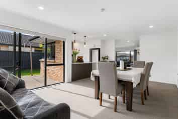 34 Sandwick Drive, Weymouth