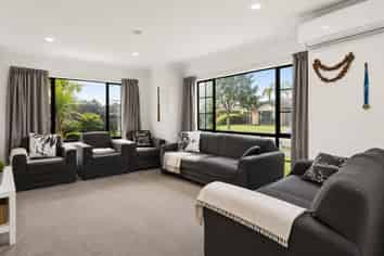 34 Sandwick Drive, Weymouth