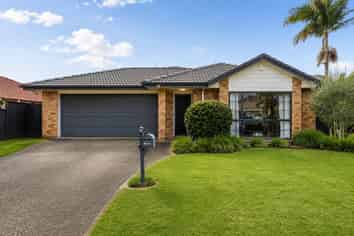 34 Sandwick Drive, Weymouth
