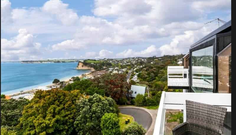 747E Whangaparaoa Road, Stanmore Bay