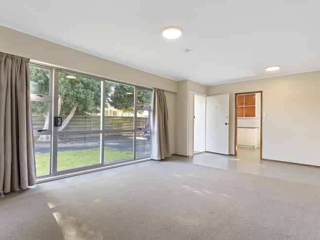 1 and 2/310 Weymouth Road, Clendon Park