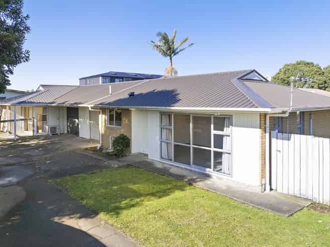 1 and 2/310 Weymouth Road, Clendon Park
