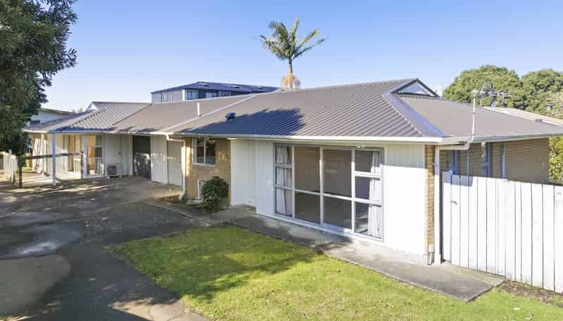 1 and 2/310 Weymouth Road, Clendon Park
